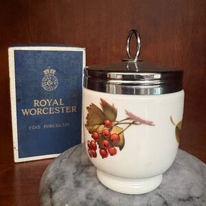 Royal Worcester “Evesham” Porcelain Egg Coddler with Silver Lid❣️